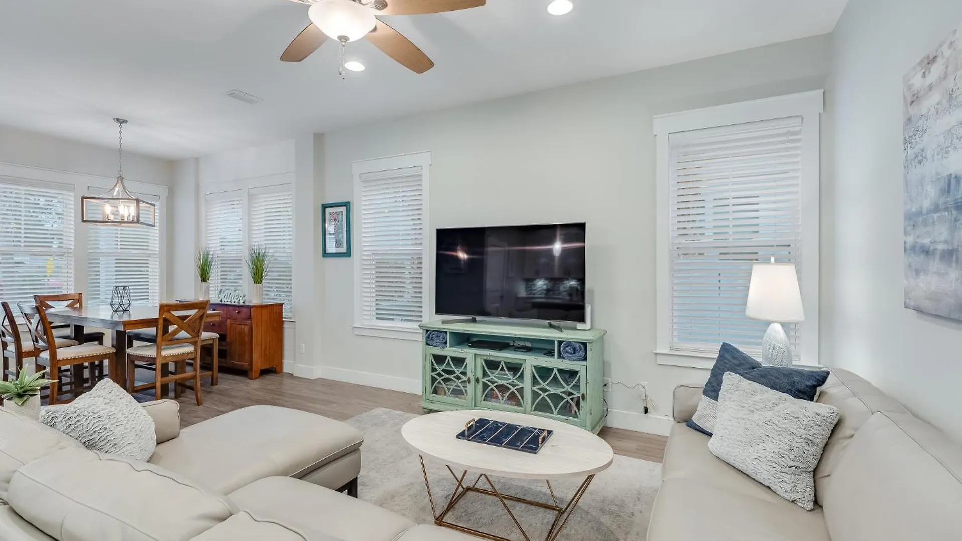 Semesterbostad Coastal Sands - 219 Sands Street Panama City Beach
